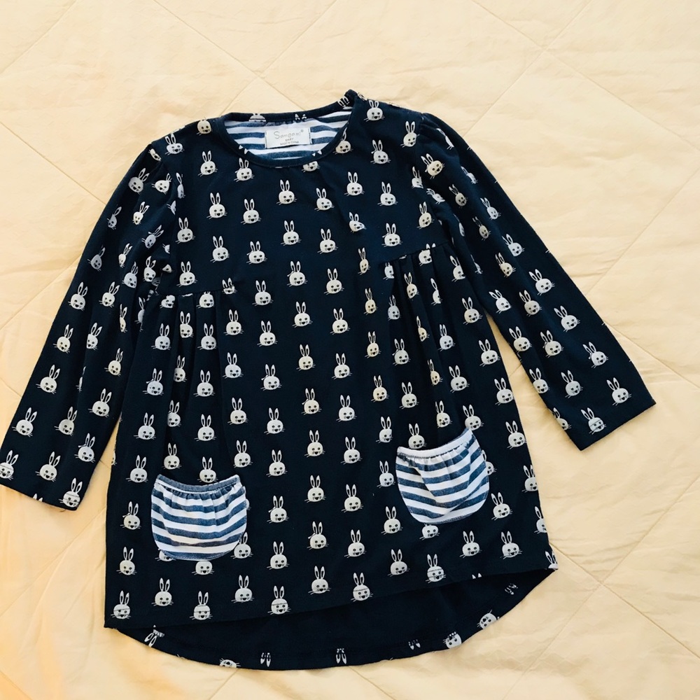 Navy blue bunny dress.